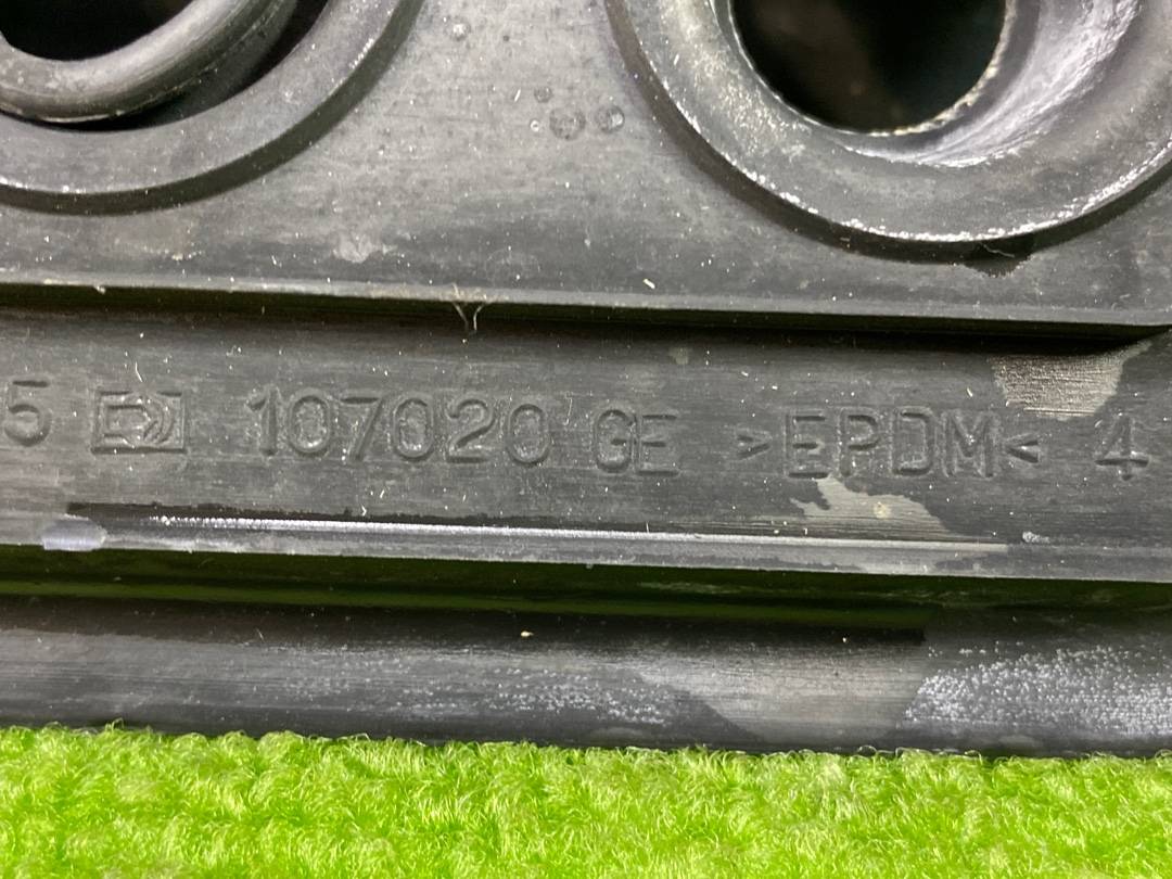 Подкапотный уплотнитель, 360 рублей, Красноярск