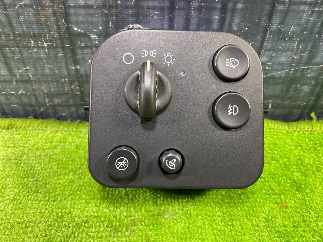 Переключатель света, 1500 рублей, Красноярск