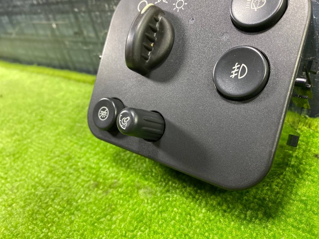 Переключатель света, 1500 рублей, Красноярск