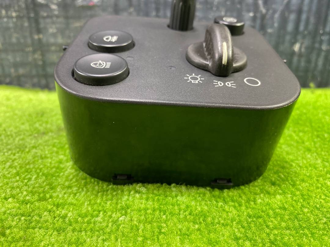 Переключатель света, 1500 рублей, Красноярск