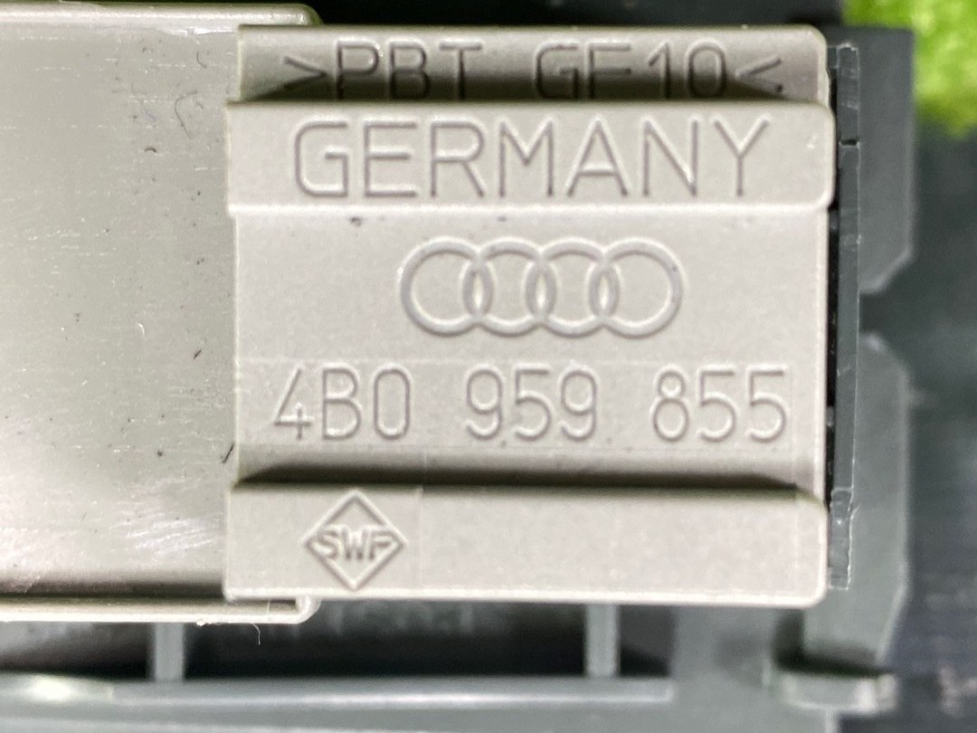 Кнопка стеклоподъемника, 300 рублей, Красноярск