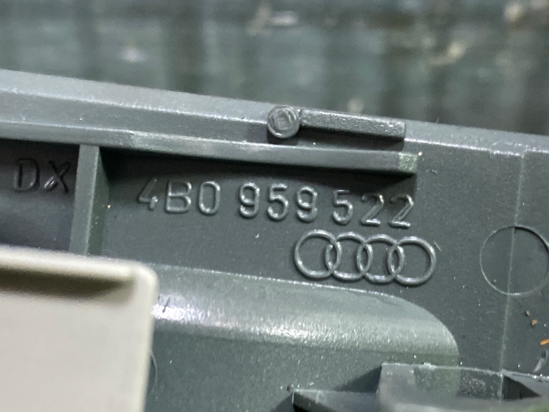 Кнопка стеклоподъемника, 300 рублей, Красноярск