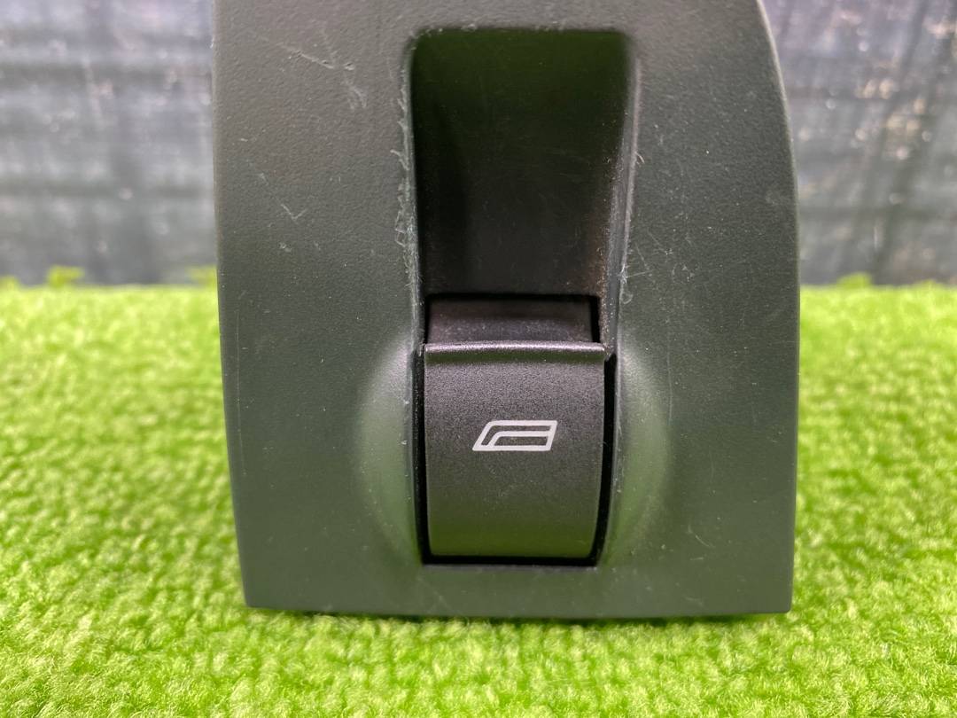 Кнопка стеклоподъемника, 300 рублей, Красноярск