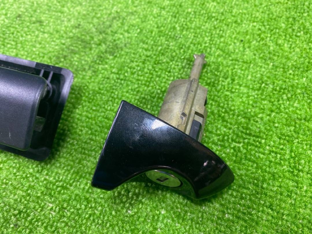 Комплект замков с ключом, 2700 рублей, Красноярск