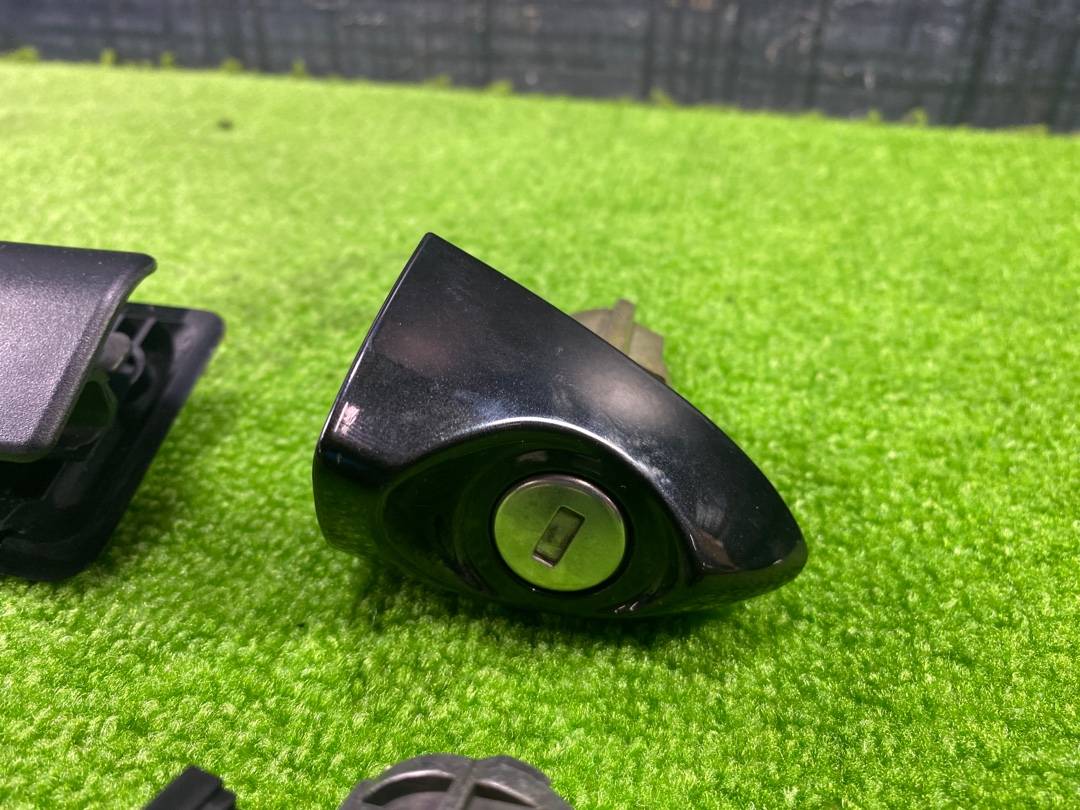 Комплект замков с ключом, 2700 рублей, Красноярск