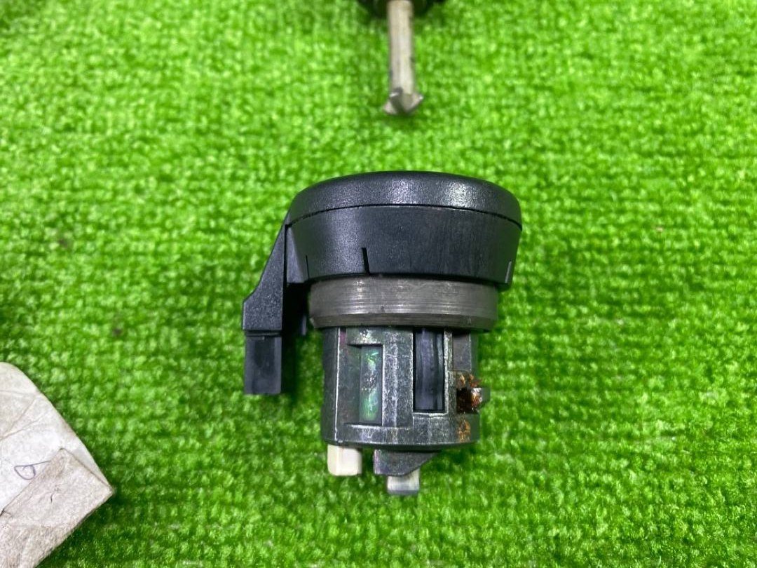 Комплект замков с ключом, 2700 рублей, Красноярск