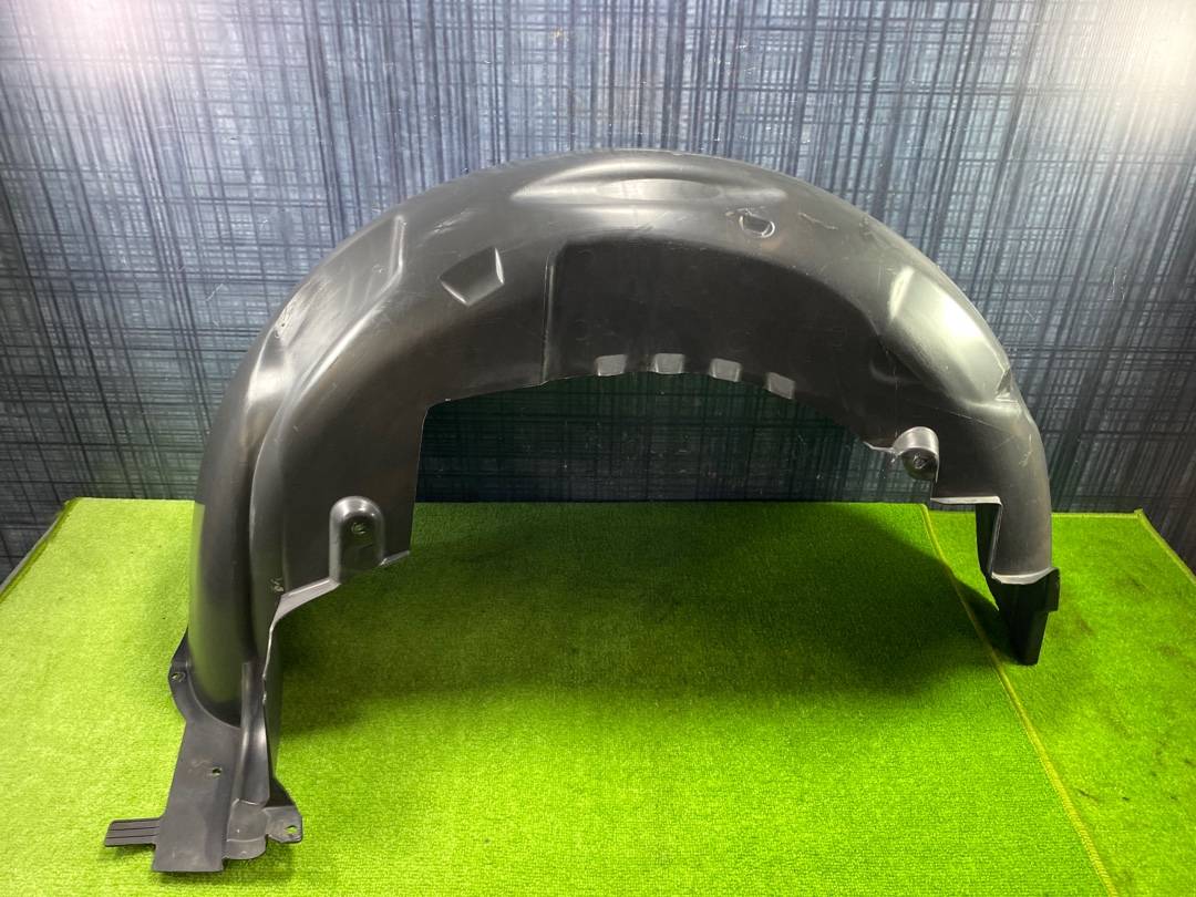 Подкрылок, 672 рублей, Красноярск