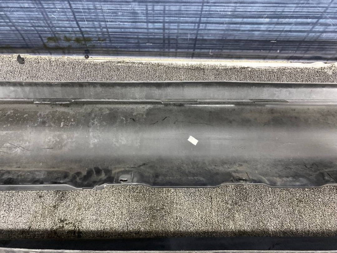 Комплект накладок на порог, 2100 рублей, Красноярск