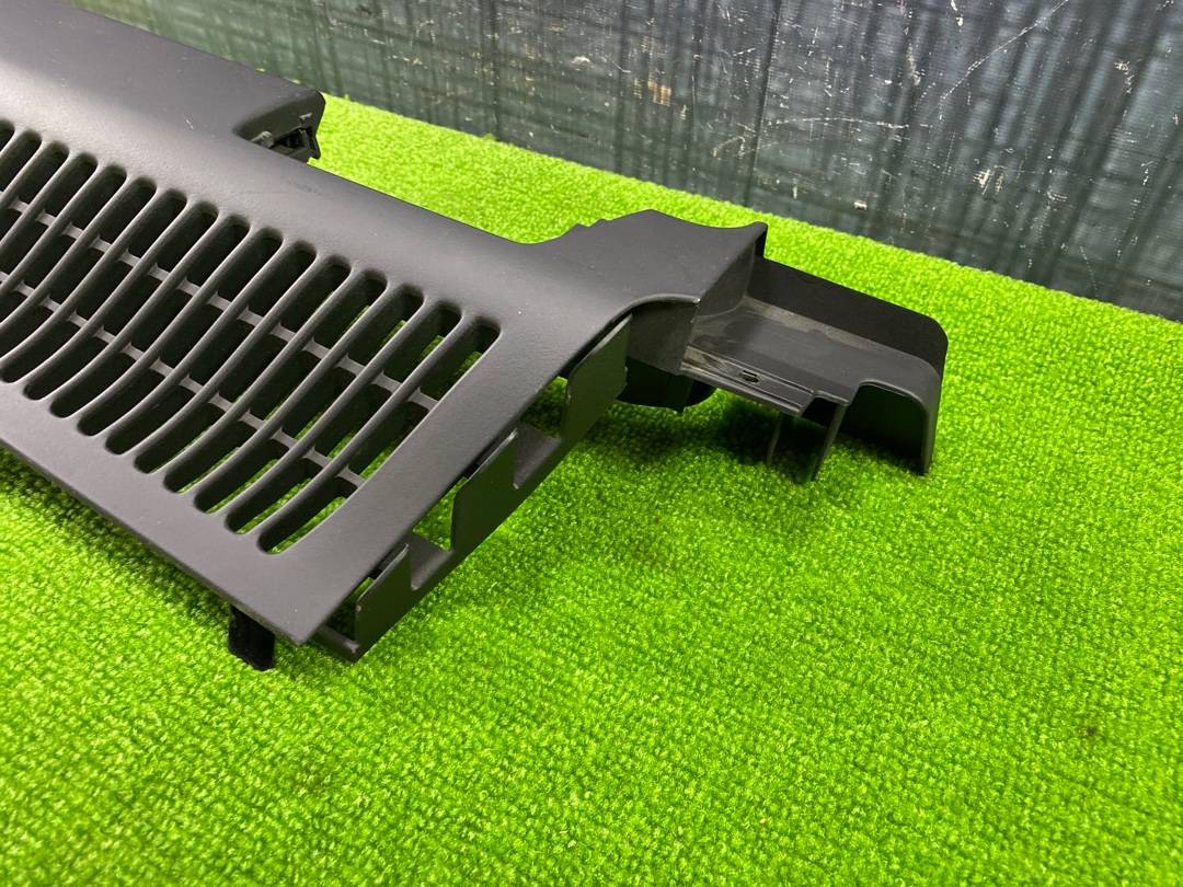 Направляющая шторки багажника, 480 рублей, Красноярск