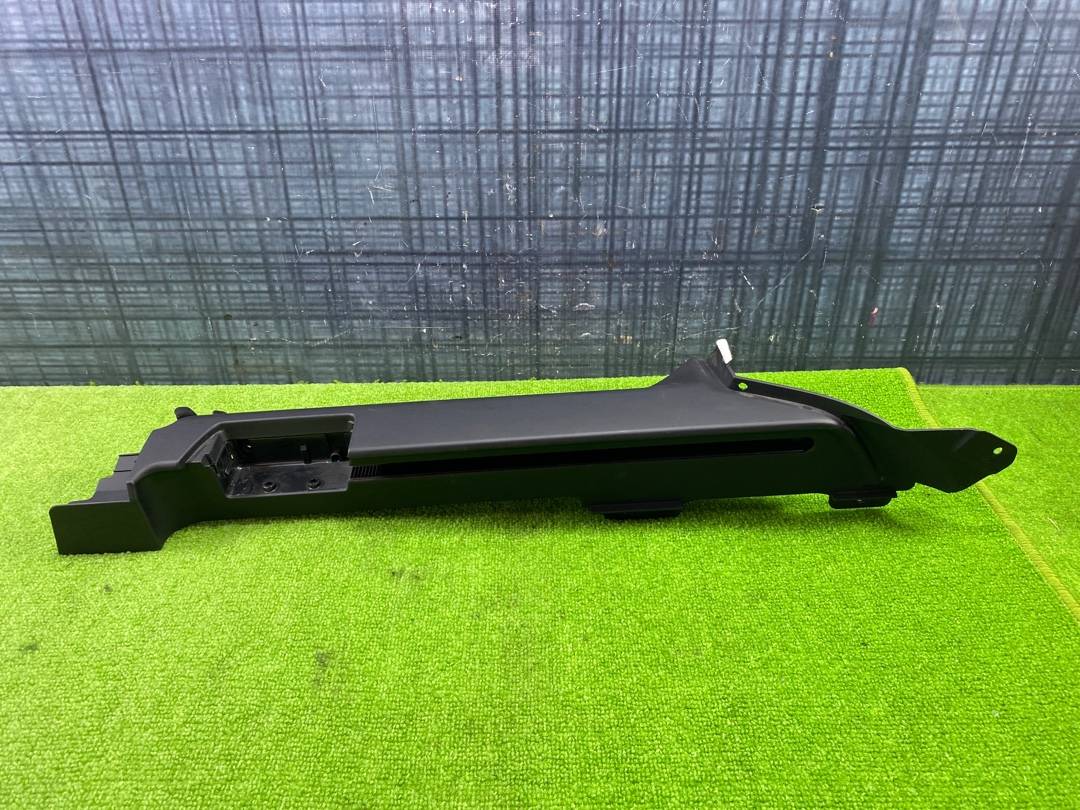 Направляющая шторки багажника, 480 рублей, Красноярск