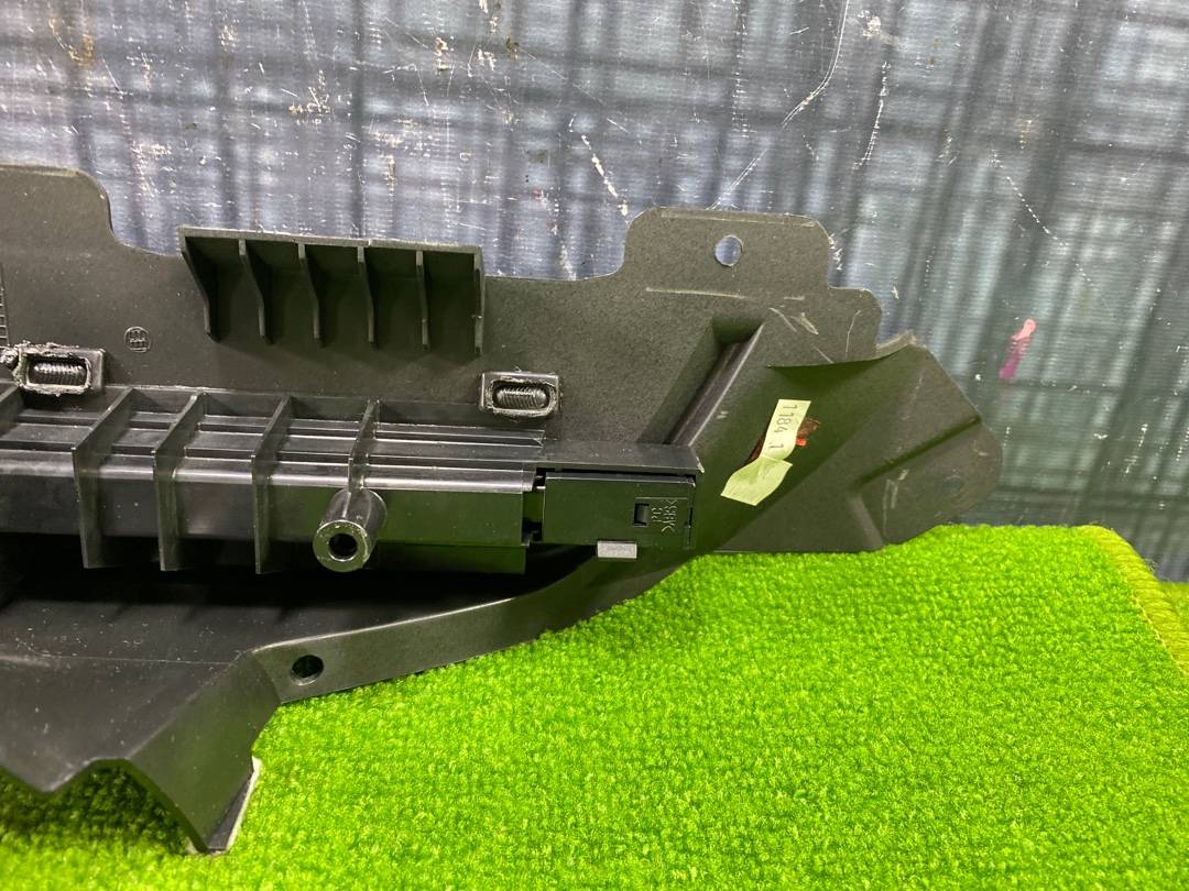 Направляющая шторки багажника, 480 рублей, Красноярск