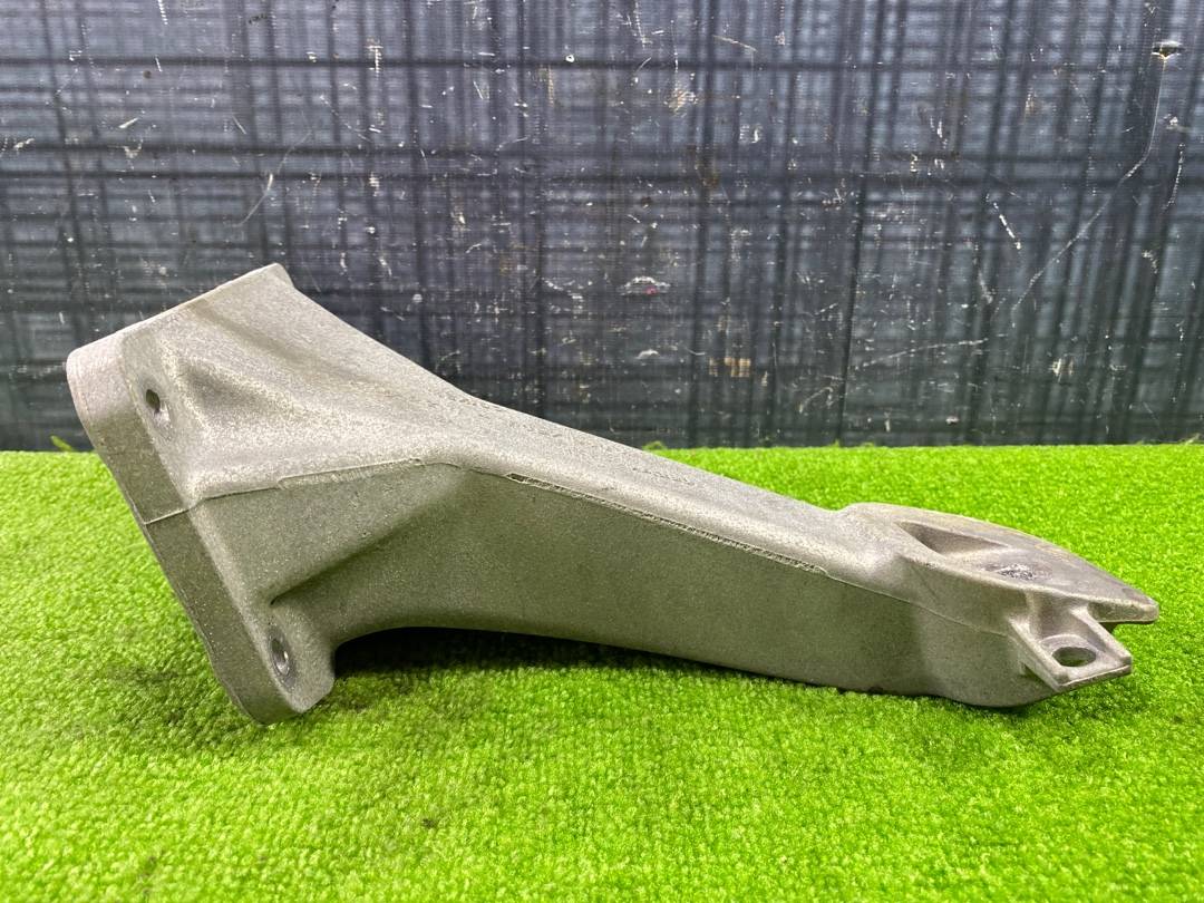 Кронштейн двигателя, 1794 рублей, Красноярск