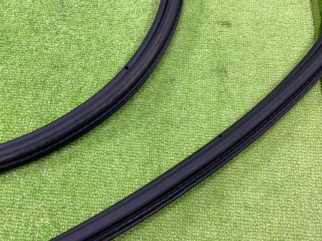 Уплотнитель крышки багажника, 600 рублей, Красноярск