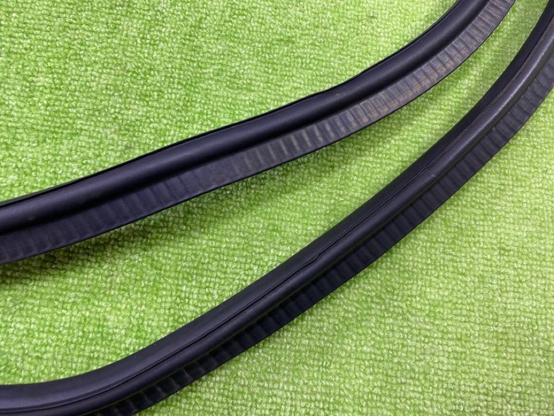 Уплотнитель крышки багажника, 600 рублей, Красноярск