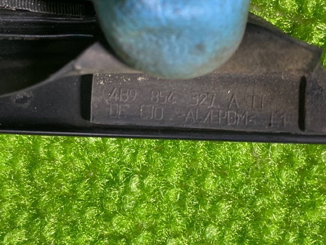 Молдинг лобового стекла, 450 рублей, Красноярск