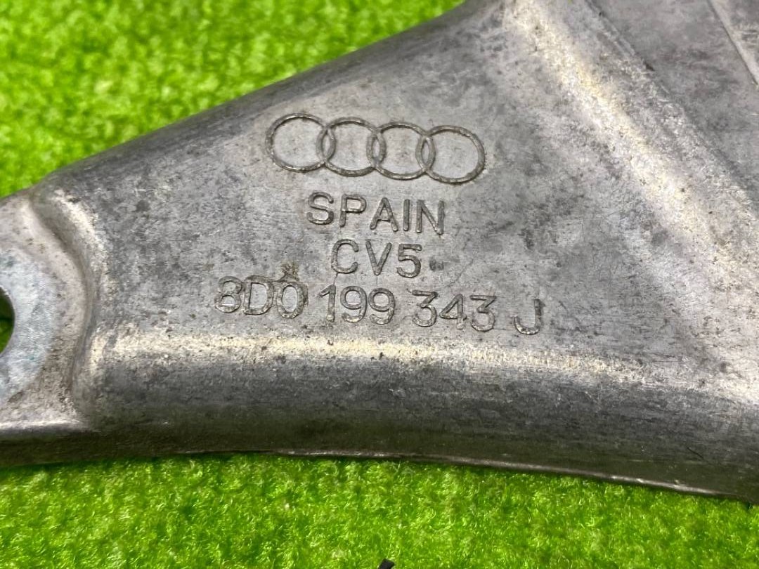 Кронштейн двигателя, 600 рублей, Красноярск