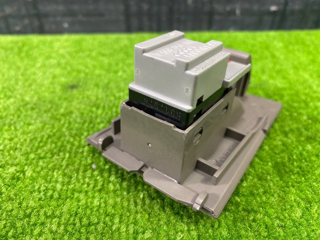 Кнопка стеклоподъемника, 275 рублей, Красноярск