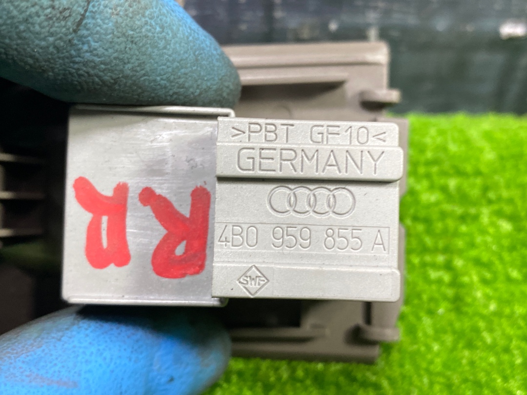 Кнопка стеклоподъемника, 275 рублей, Красноярск