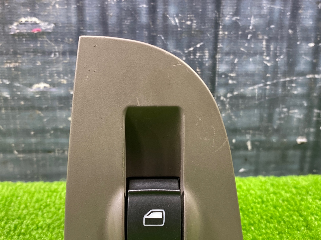 Кнопка стеклоподъемника, 275 рублей, Красноярск