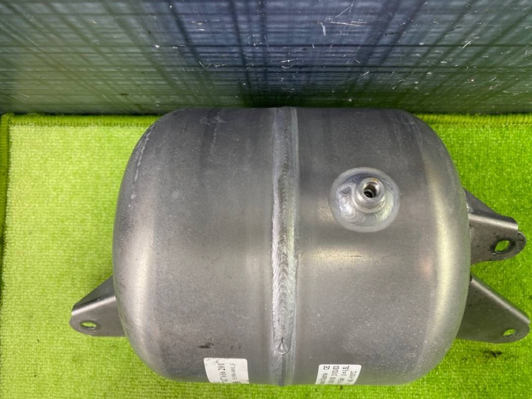 Ресивер пневмоподвески, 750 рублей, Красноярск