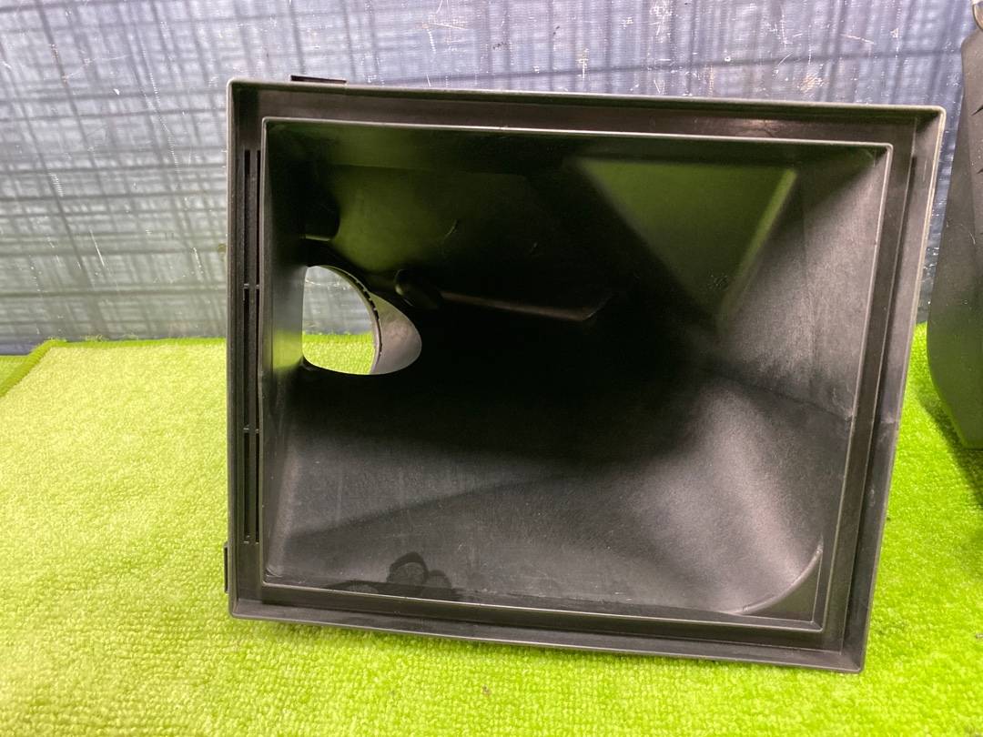 Корпус воздушного фильтра, 1000 рублей, Красноярск