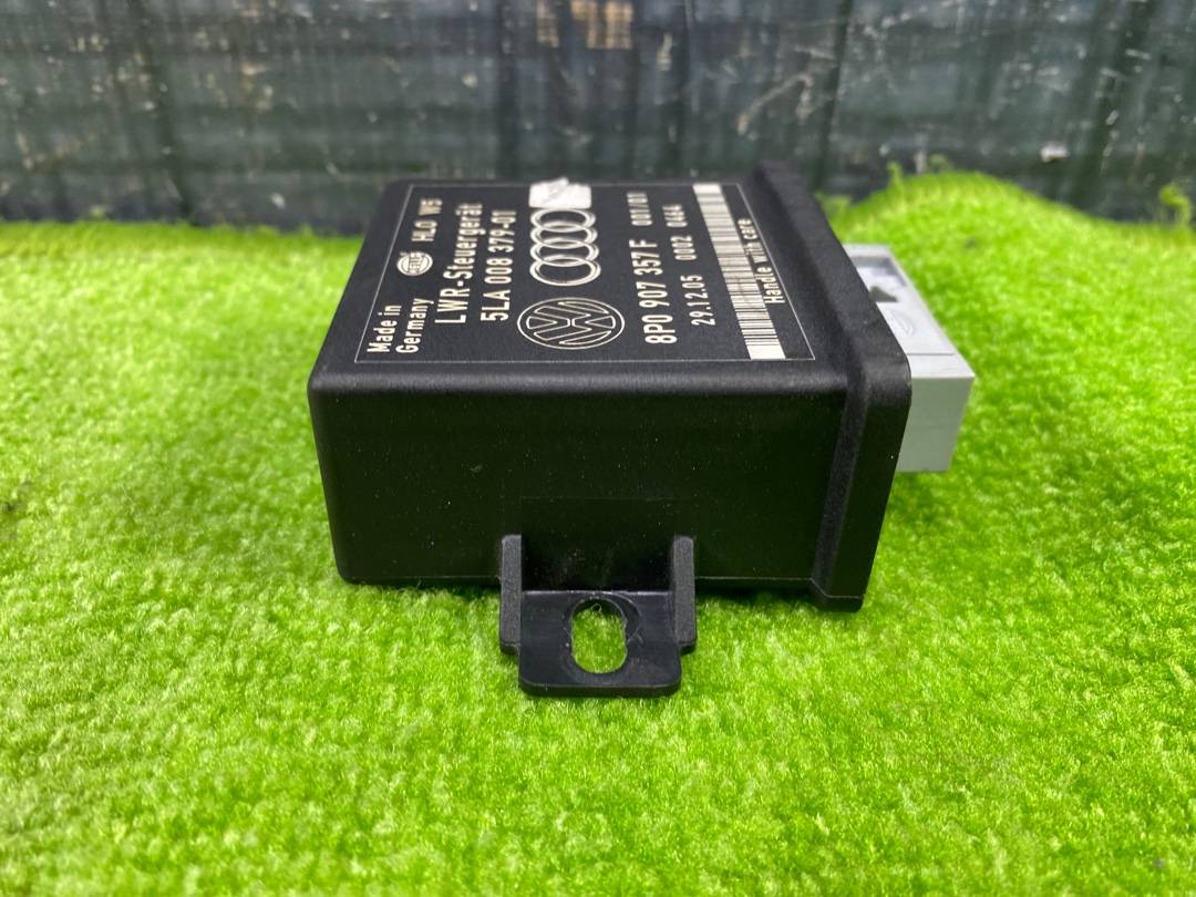 Блок управления корректором фар, 500 рублей, Красноярск