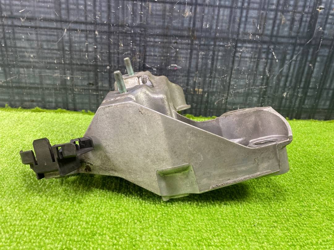 Кронштейн двигателя, 500 рублей, Красноярск