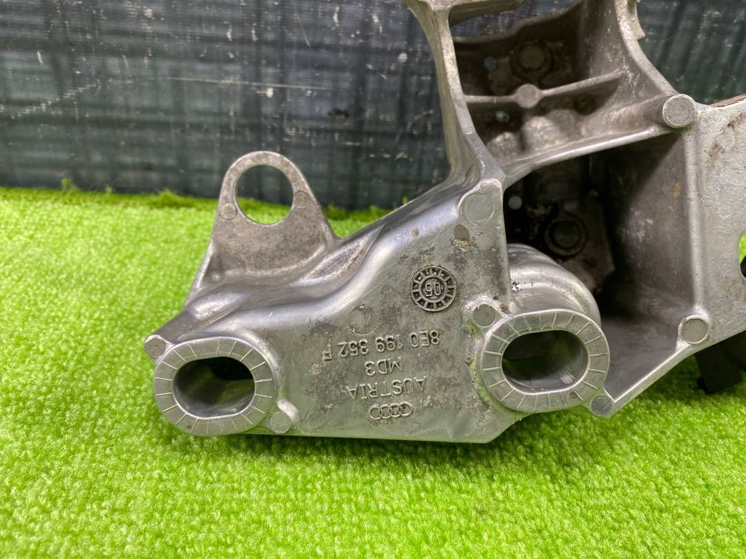 Кронштейн двигателя, 500 рублей, Красноярск