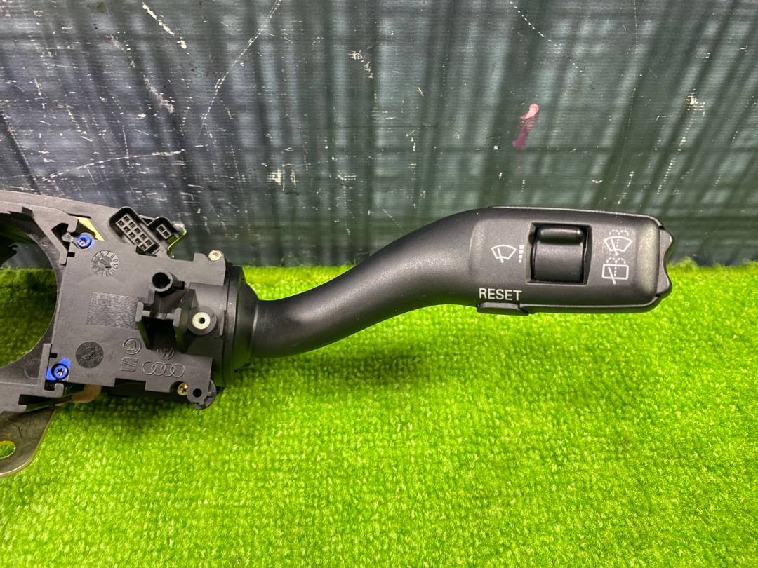 Подрулевой переключатель, 900 рублей, Красноярск