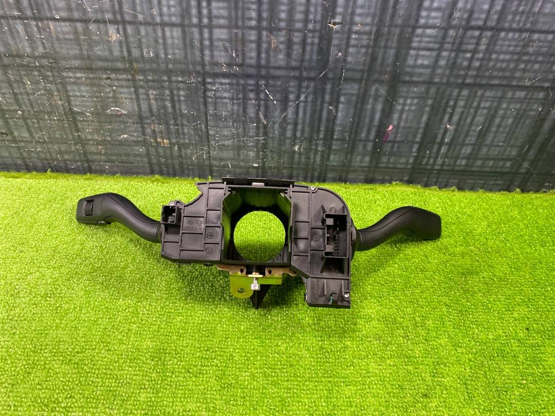 Подрулевой переключатель, 900 рублей, Красноярск