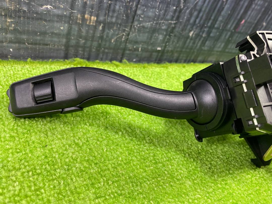 Подрулевой переключатель, 900 рублей, Красноярск