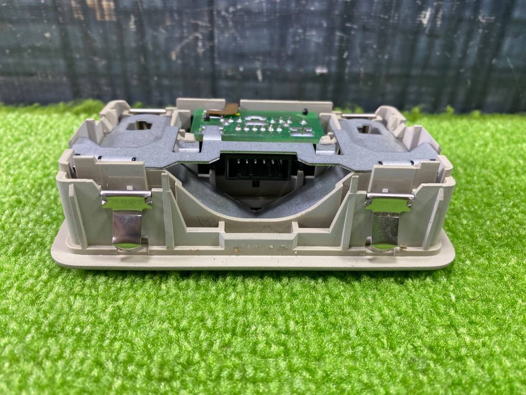 Плафон салона, 250 рублей, Красноярск