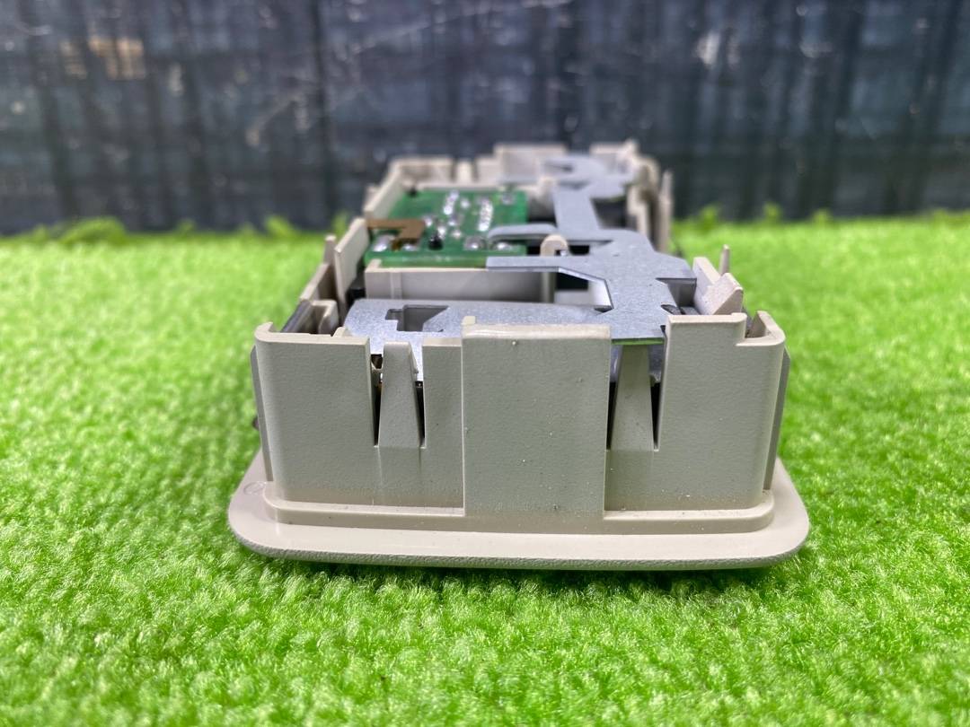 Плафон салона, 250 рублей, Красноярск