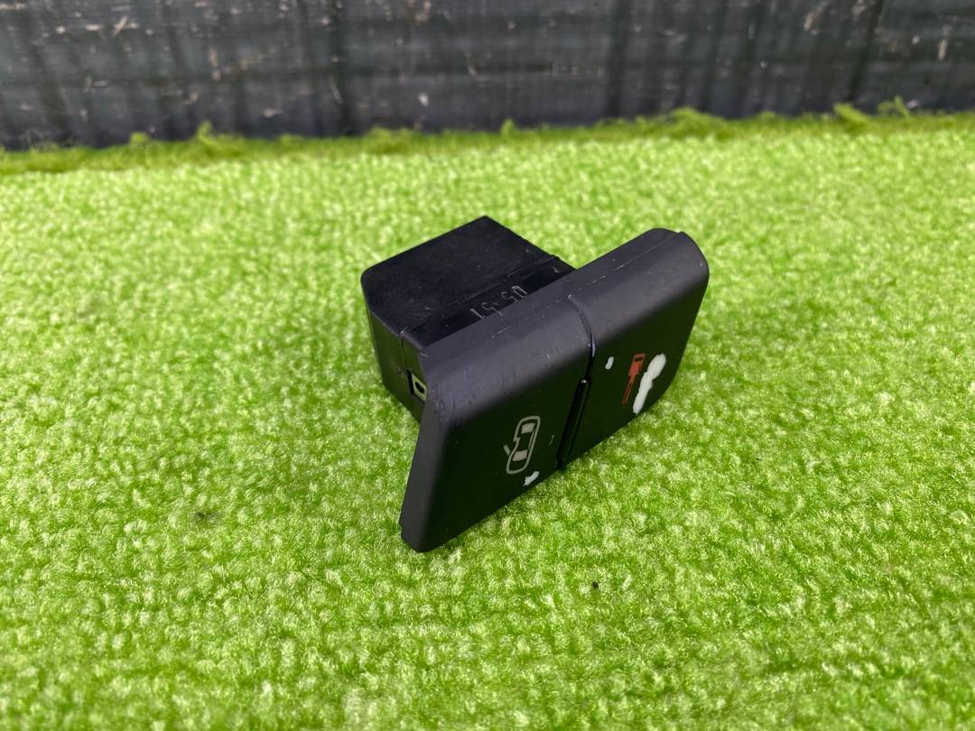 Кнопка центрального замка, 225 рублей, Красноярск