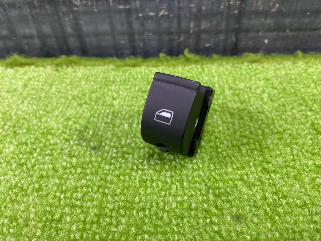 Кнопка стеклоподъемника, 225 рублей, Красноярск