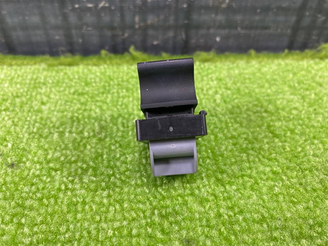 Кнопка стеклоподъемника, 225 рублей, Красноярск