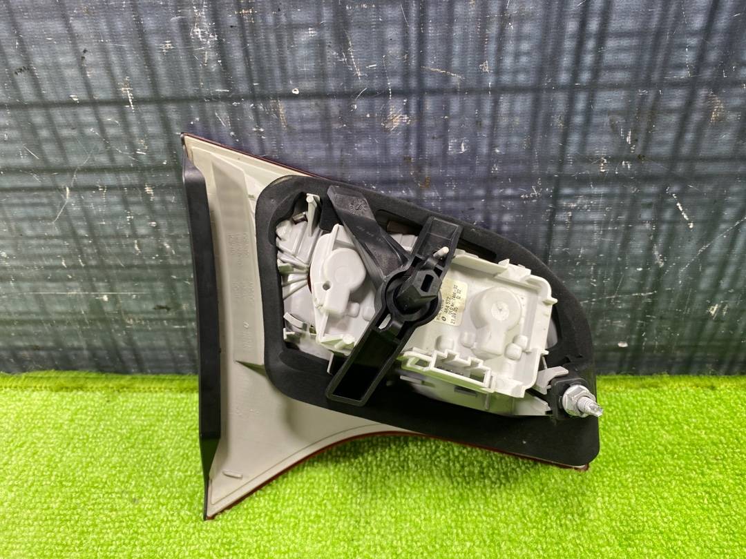 Фонарь в крышку багажника, 1000 рублей, Красноярск