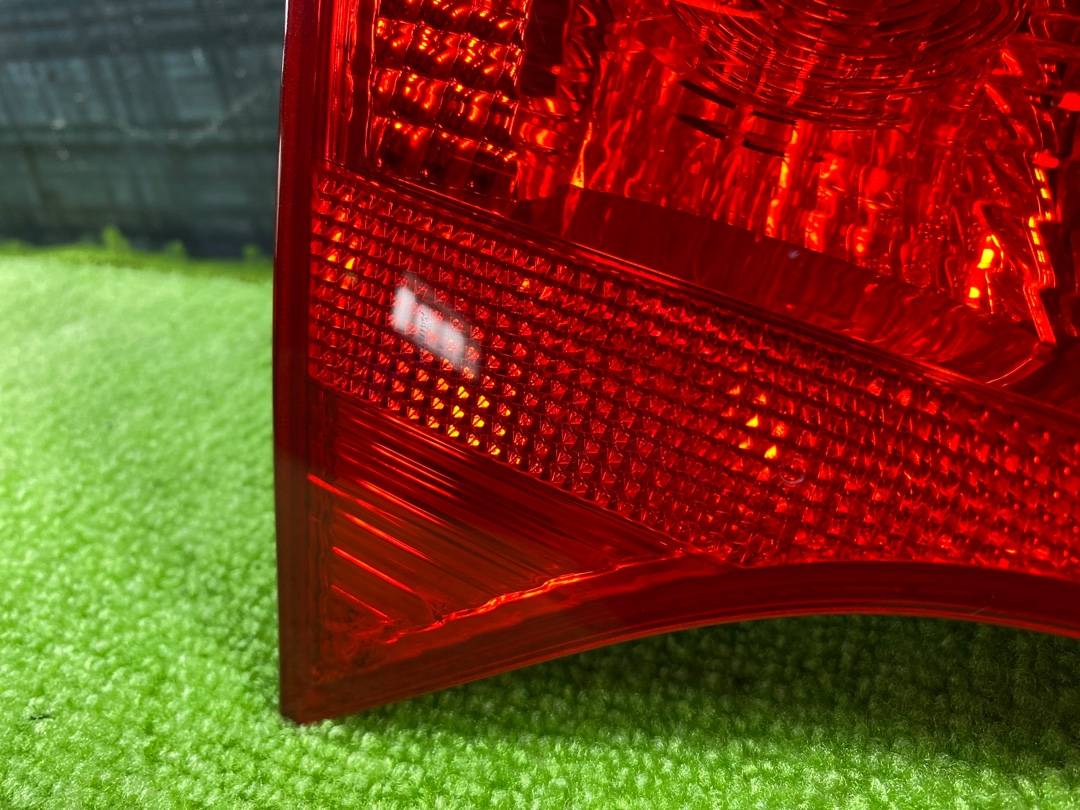 Фонарь в крышку багажника, 1000 рублей, Красноярск