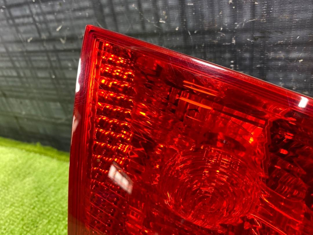 Фонарь в крышку багажника, 1000 рублей, Красноярск