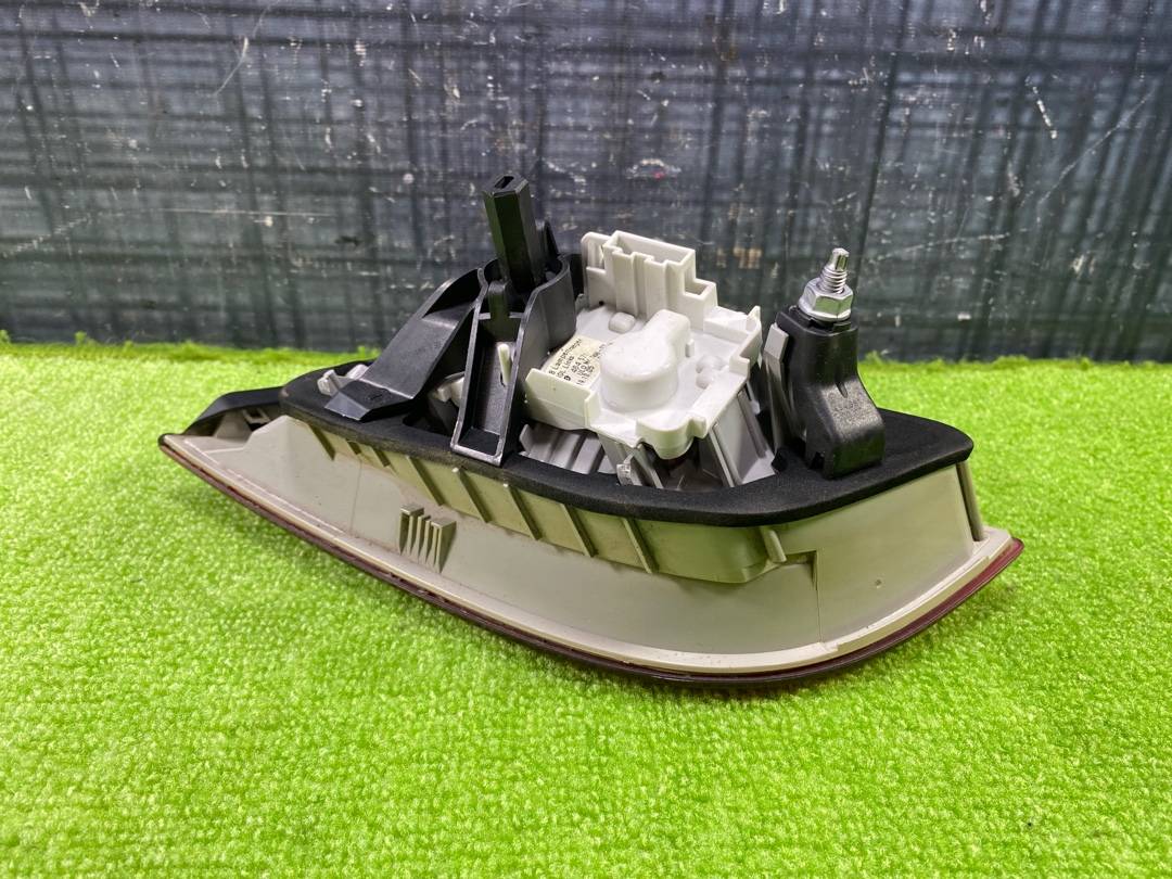 Фонарь в крышку багажника, 1000 рублей, Красноярск