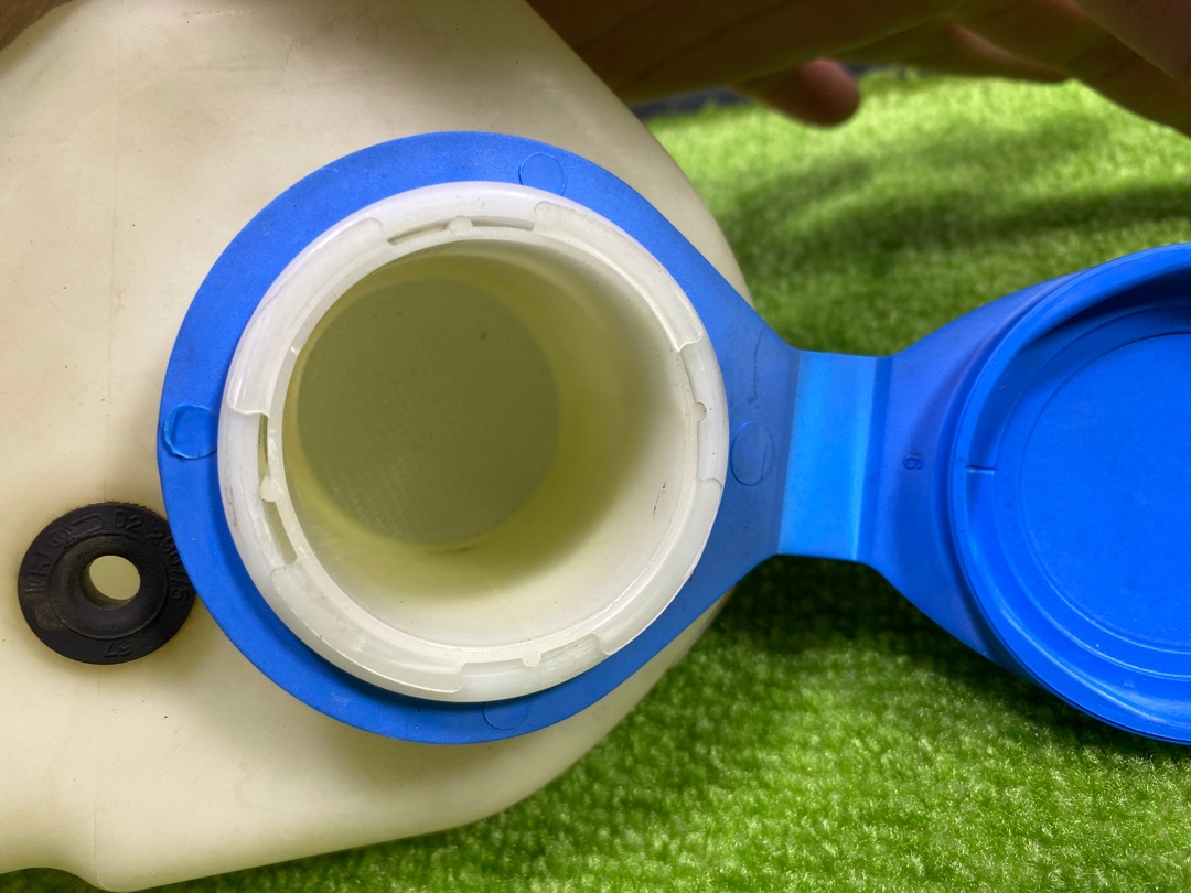 Бачок омывателя, 500 рублей, Красноярск