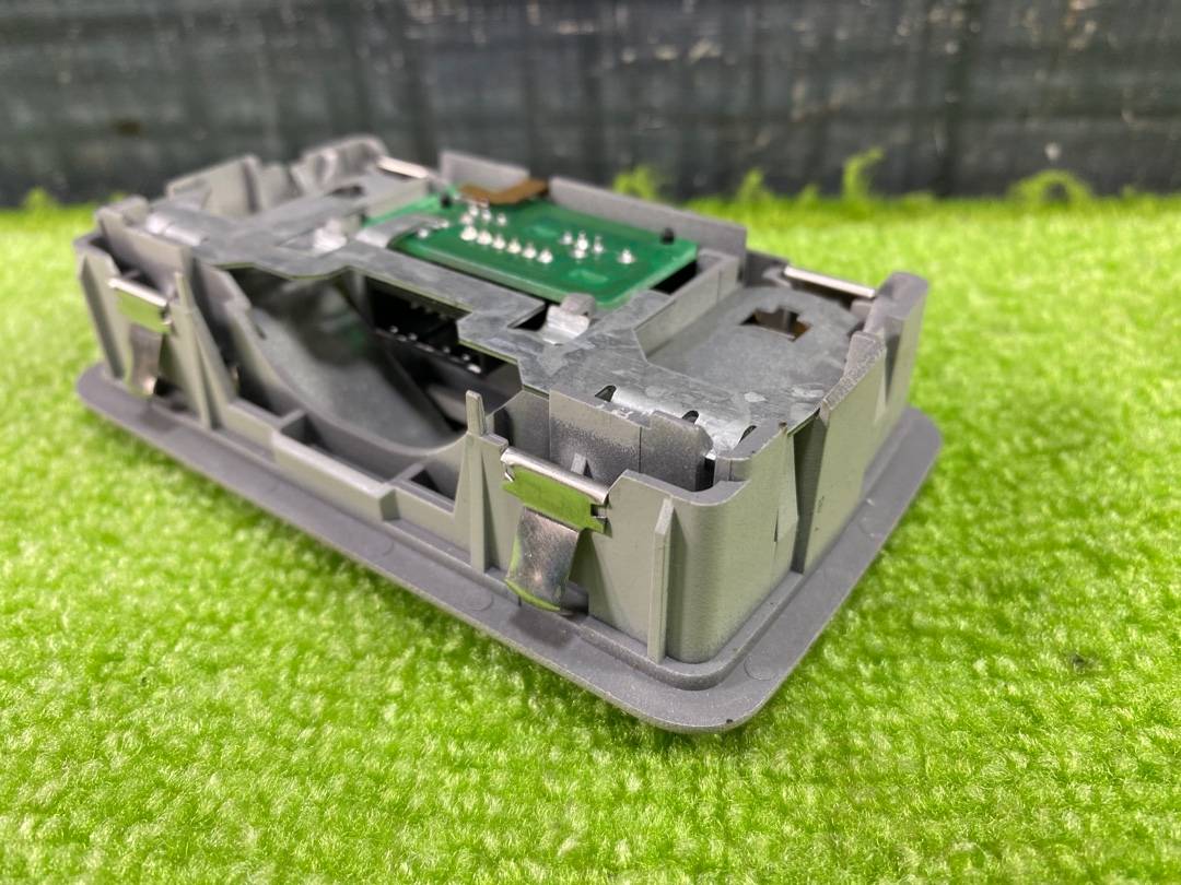 Плафон салона, 300 рублей, Красноярск