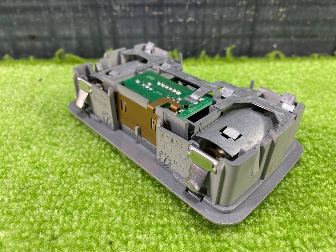 Плафон салона, 300 рублей, Красноярск