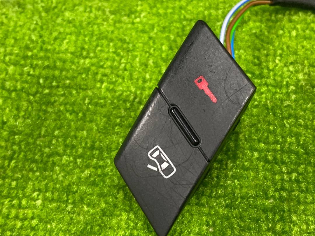 Кнопка центрального замка, 420 рублей, Красноярск