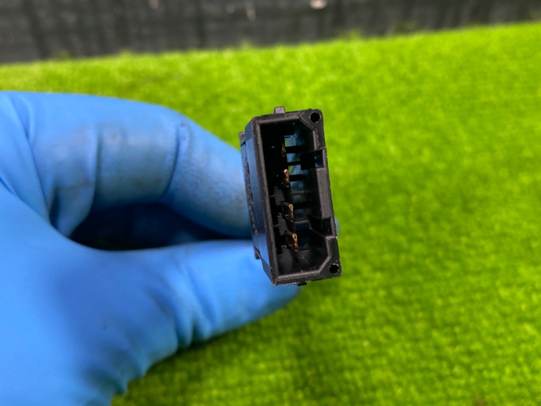 Кнопка центрального замка, 420 рублей, Красноярск