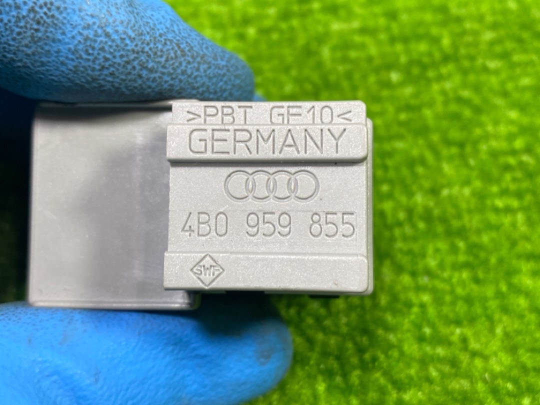 Кнопка стеклоподъемника, 270 рублей, Красноярск