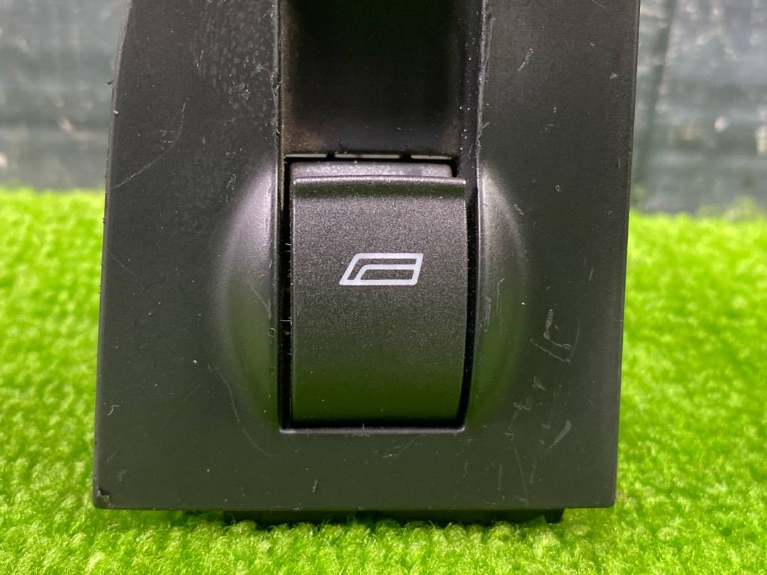 Кнопка стеклоподъемника, 330 рублей, Красноярск