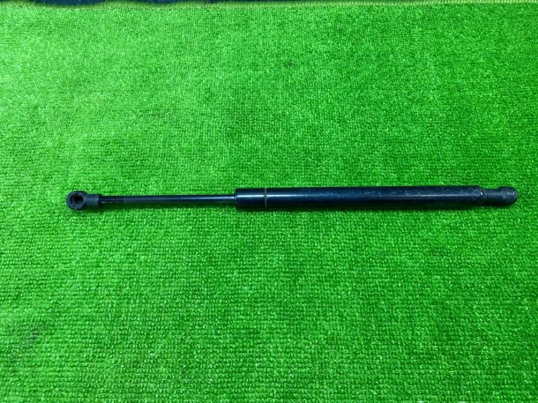 Амортизатор багажника, 525 рублей, Красноярск