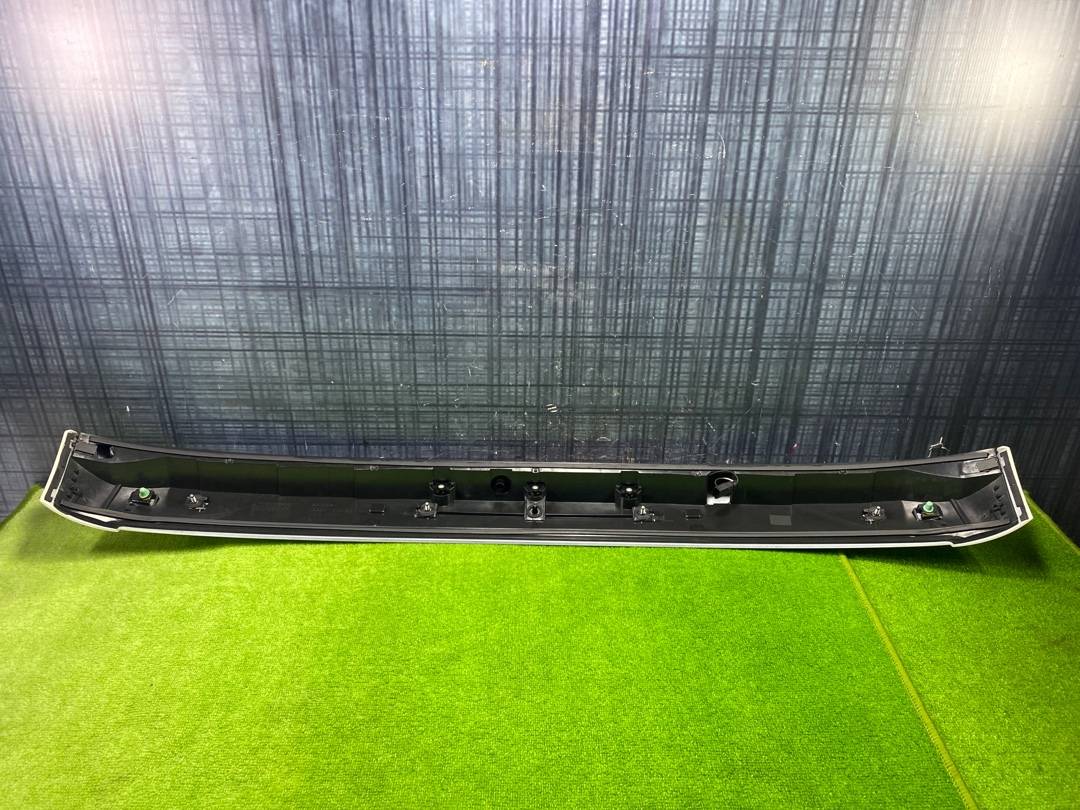 Спойлер, 1800 рублей, Красноярск