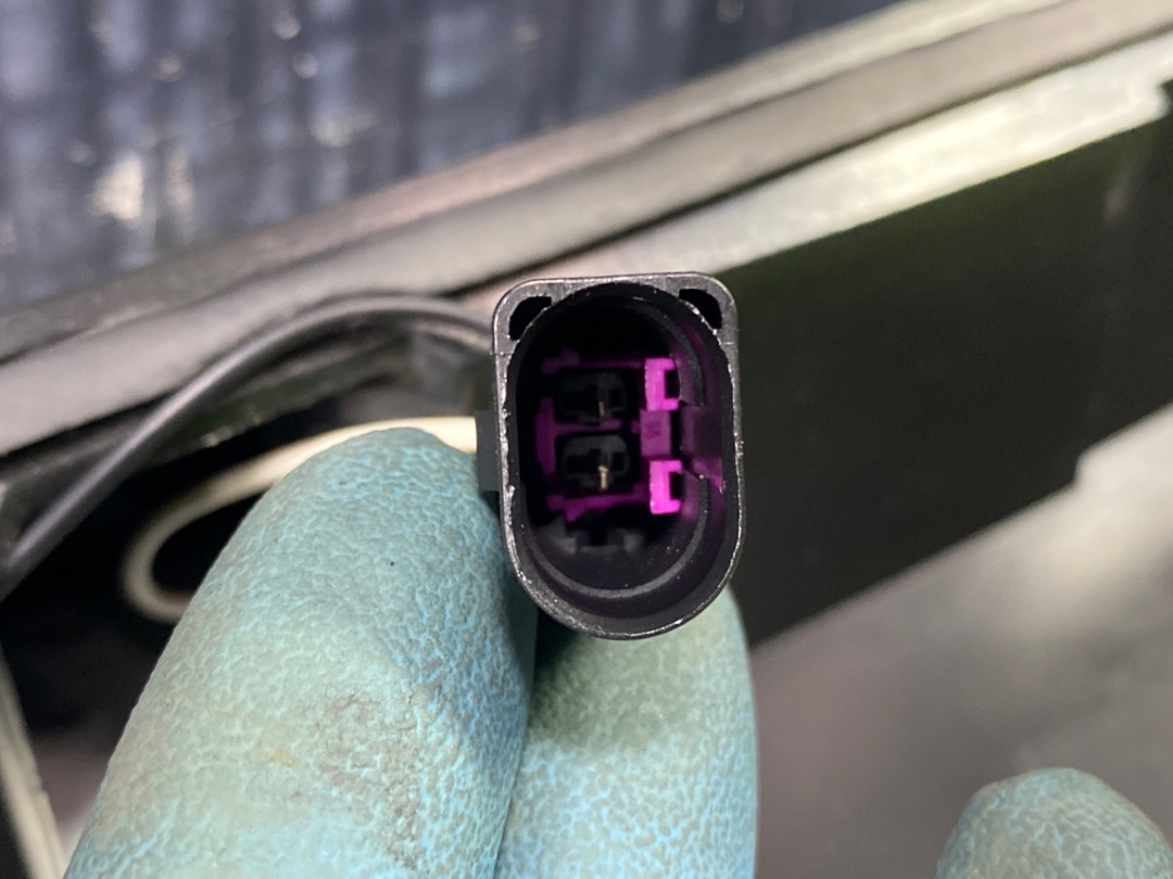 Спойлер, 1800 рублей, Красноярск